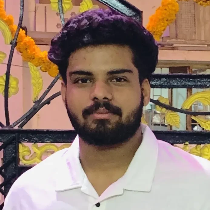 Aryan tiwari designer & Editor